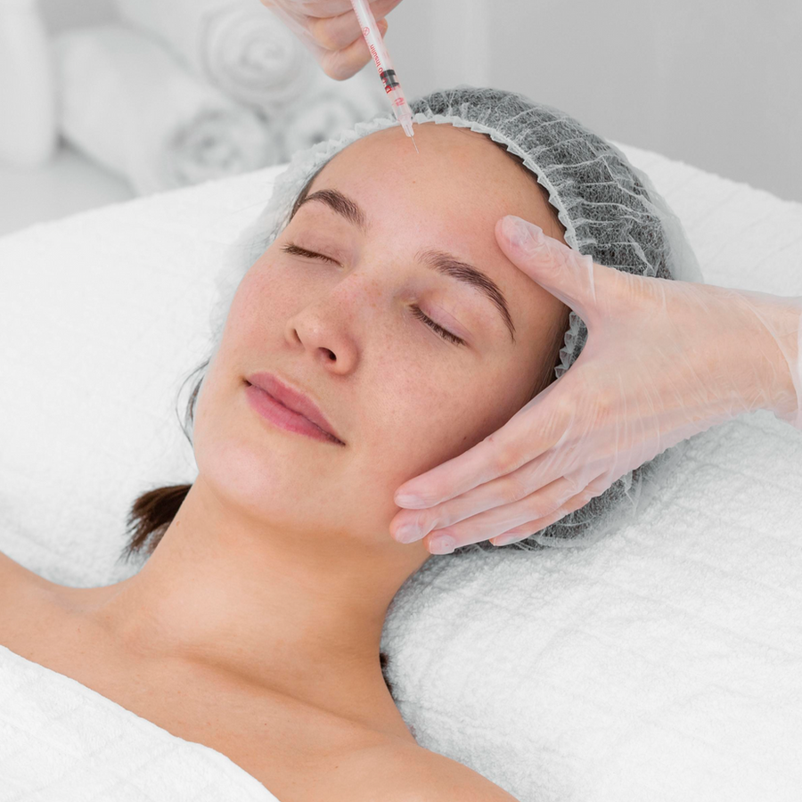 Relaxing facial treatment
